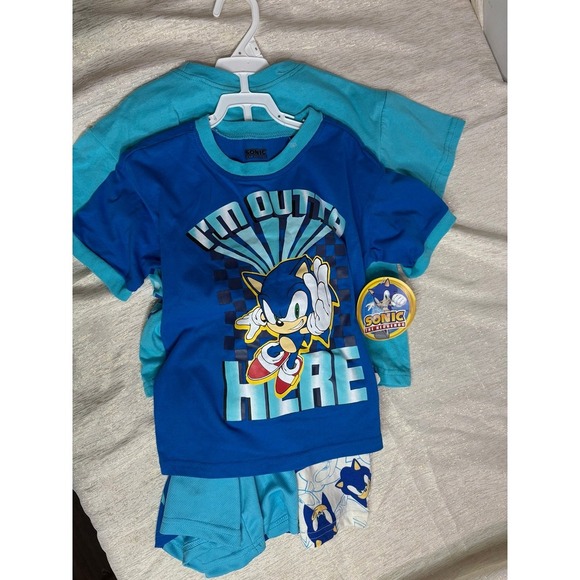 SEGA Sonic the Hedgehog Boys Mix and Match Short Sleeve T-Shirt and Shorts - Picture 7 of 7